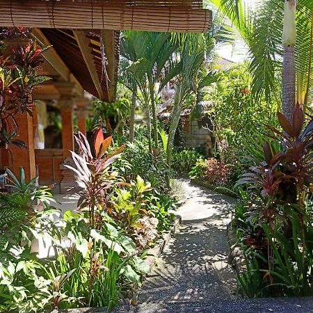 Family Guest House 乌布 外观 照片