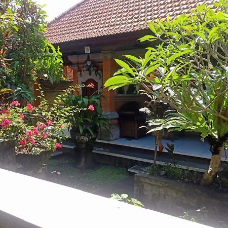 Family Guest House 乌布 外观 照片