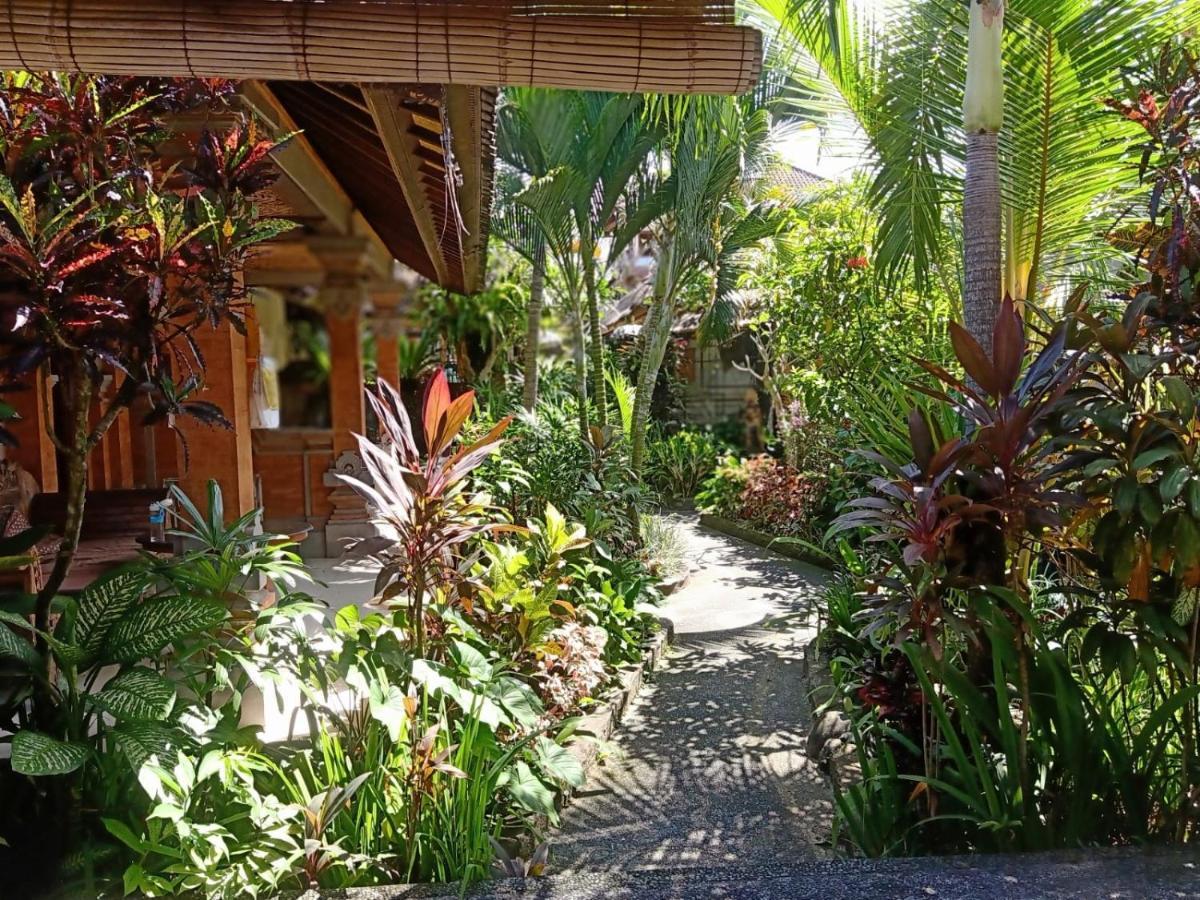 Family Guest House 乌布 外观 照片