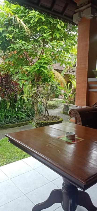 Family Guest House 乌布 外观 照片
